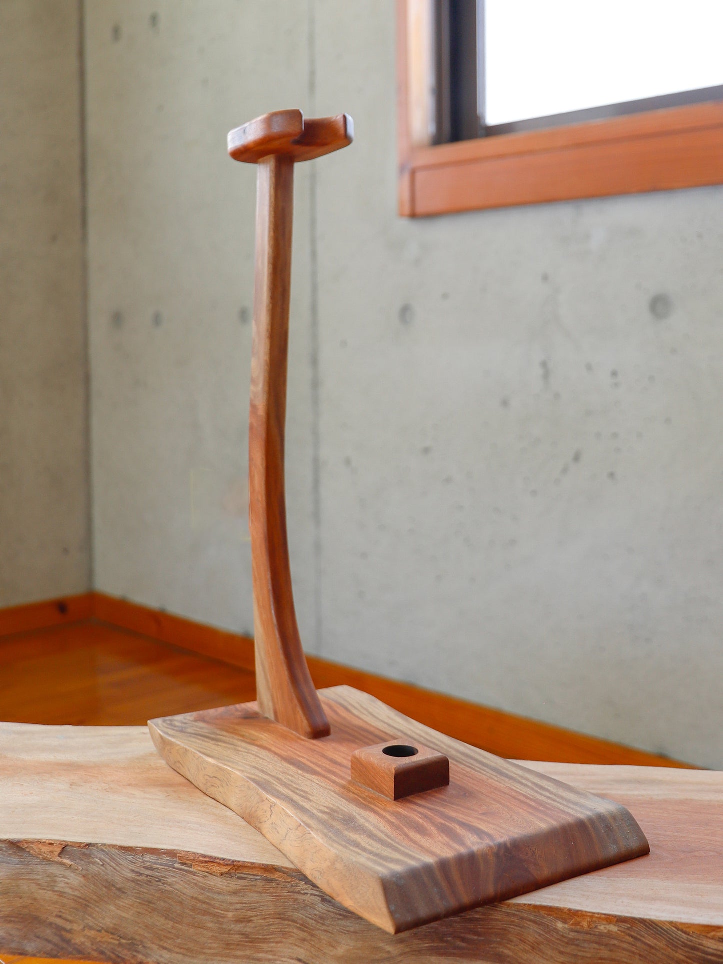 準備中 三線スタンド